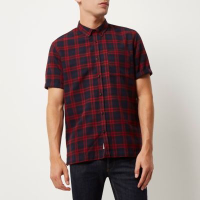 Red checked flannel short sleeve shirt
